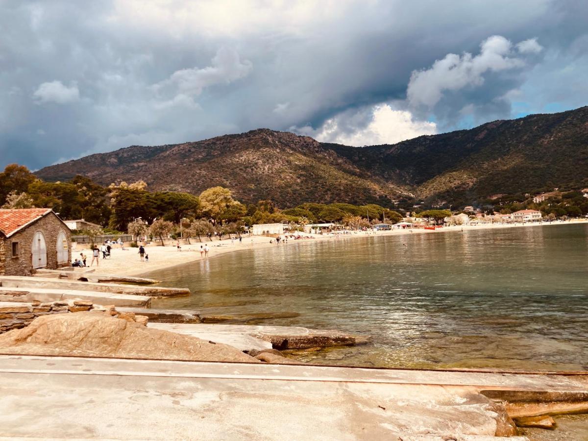 Duplex Vue Mer Plage De Saint-Clair Le Lavandou Buitenkant foto